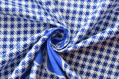 Microfiber Double Bedsheet With Two Pillow Covers (50 DP)